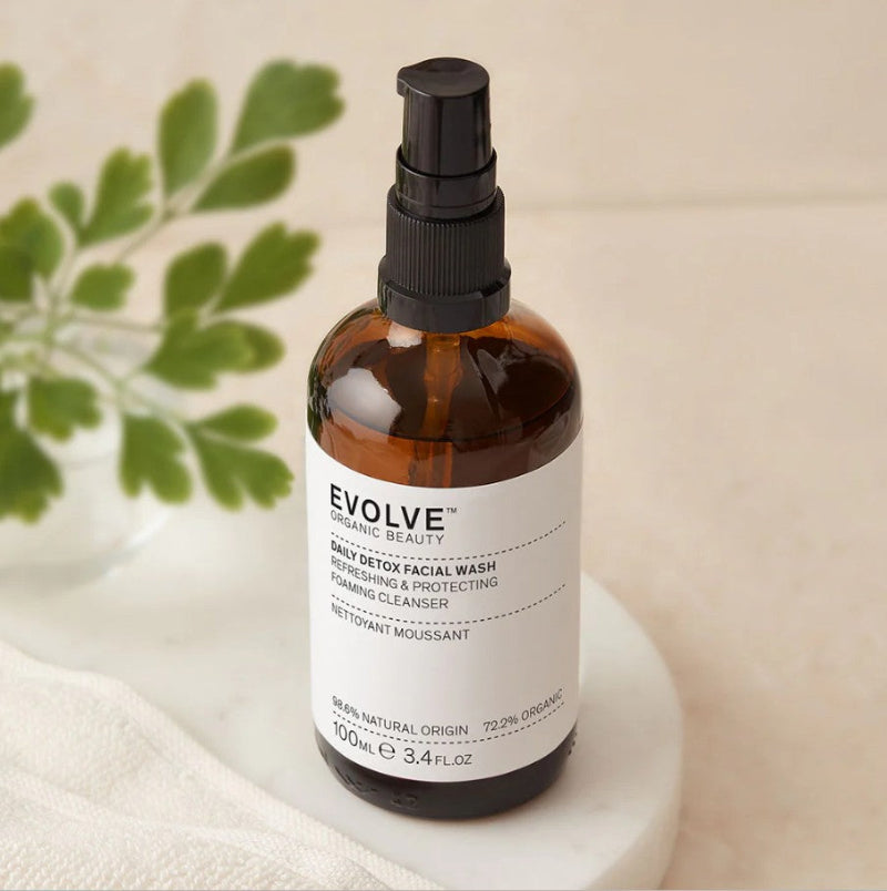 Evolve Organic Beauty Daily Detox Cleanser