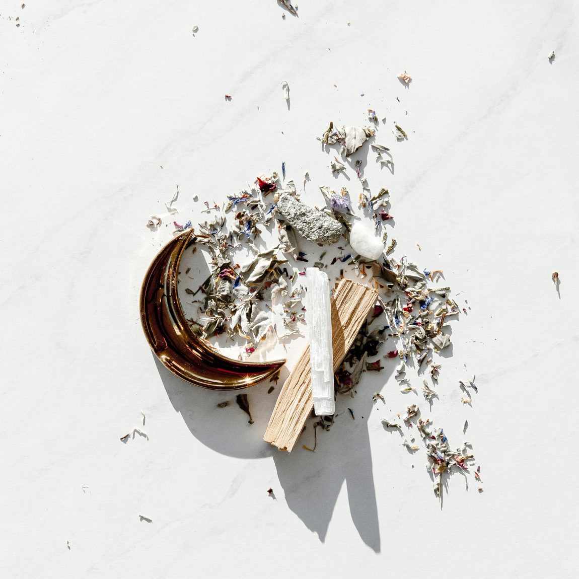 sage and palo santo used in manifestation rituals and practices