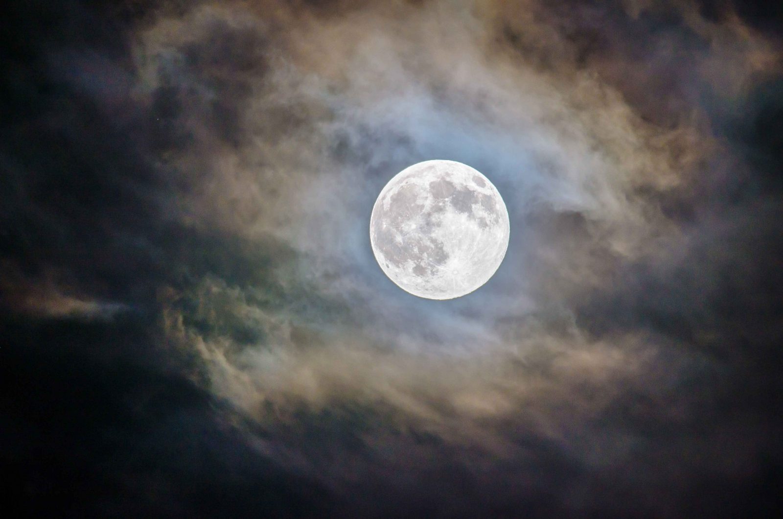 full moon to illustrate one of the four phases of the lunar cycle